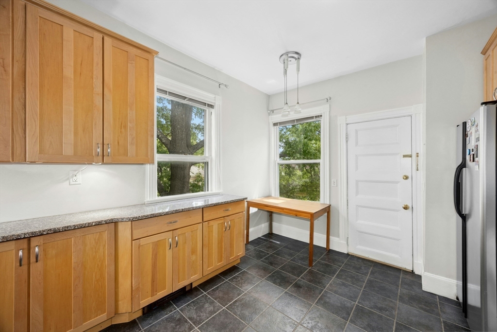 3 bed, 1 bath apartment for rent at 28 Stanton Rd Unit 6, Brookline — photo 10 of 29