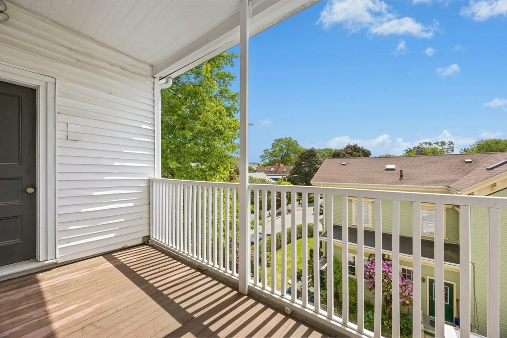 3 bed, 1 bath apartment for rent at 28 Stanton Rd Unit 6, Brookline — photo 12 of 29