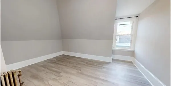 7 bed, 2 bath apartment for rent at 28 Sumner Unit Street, Dorchester — photo 11 of 16