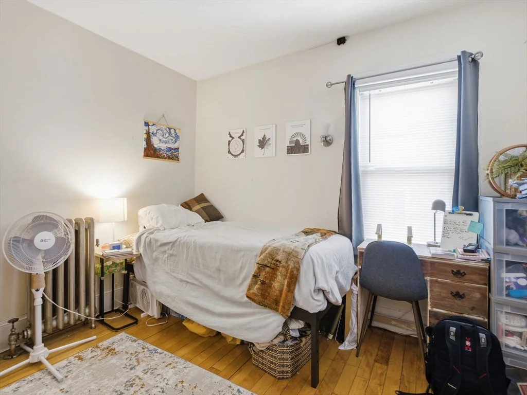 4 bed, 1 bath apartment for rent at 28 Sunset Rd Unit 1, Teele Square — photo 21 of 26