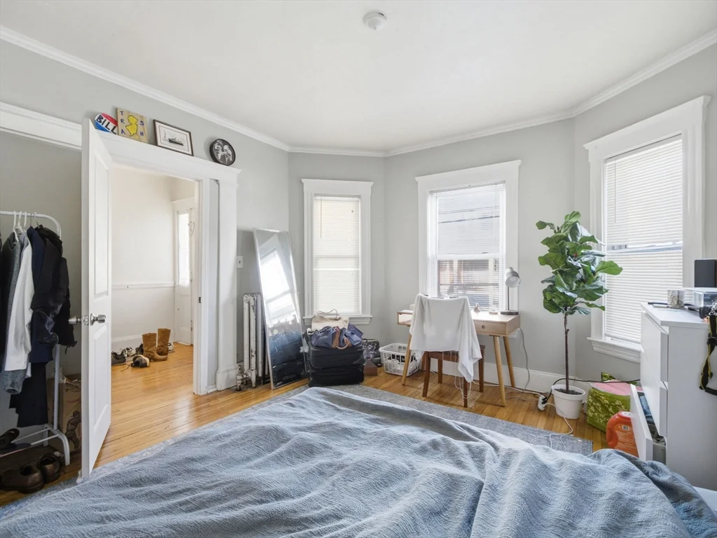 4 bed, 1 bath apartment for rent at 28 Sunset Rd Unit 1, Teele Square — photo 18 of 26