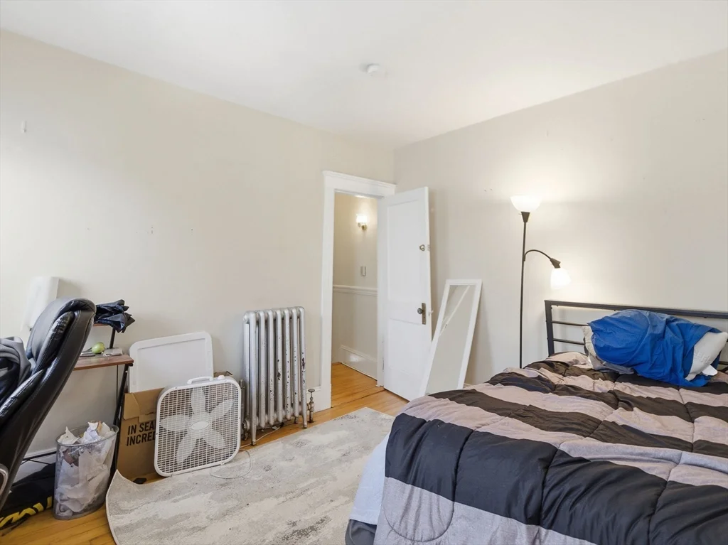 4 bed, 1 bath apartment for rent at 28 Sunset Rd Unit 1, Teele Square — photo 22 of 26