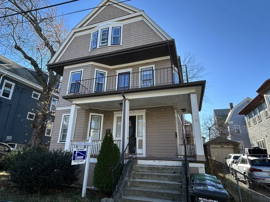 4 bed, 1 bath apartment for rent at 28 Sunset Rd Unit 1, Teele Square — photo 1 of 26
