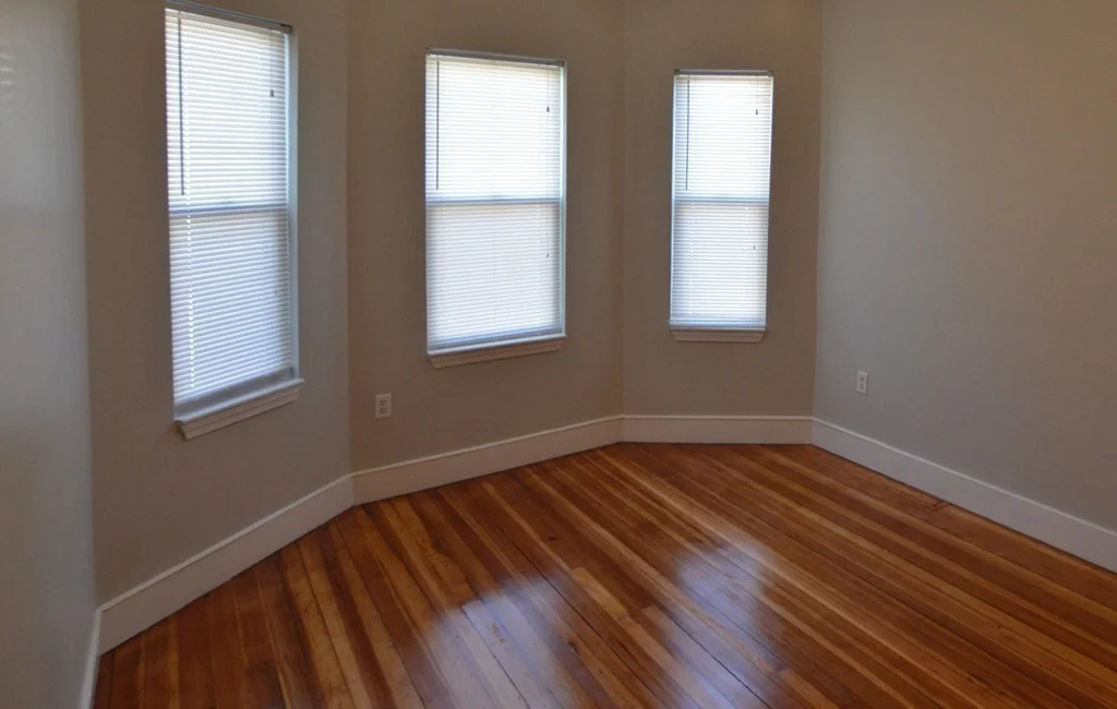 3 bed, 1 bath apartment for rent at 28 Taft St Unit 2, Dorchester — photo 9 of 14