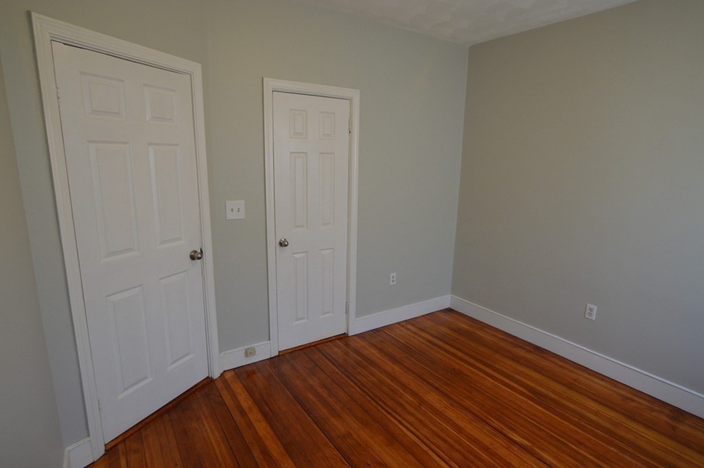 3 bed, 1 bath apartment for rent at 28 Taft St Unit 3, Dorchester — photo 7 of 14