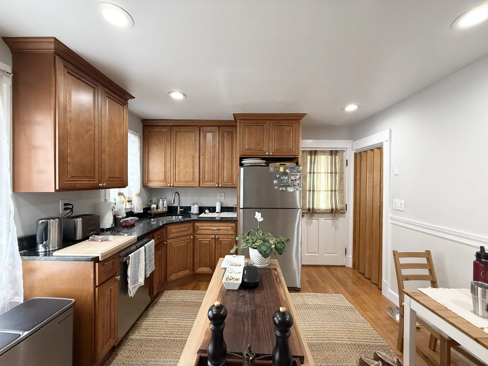 3 bed, 1 bath apartment for rent at 28 Templeton Pkwy Unit 1, Watertown — photo 9 of 14