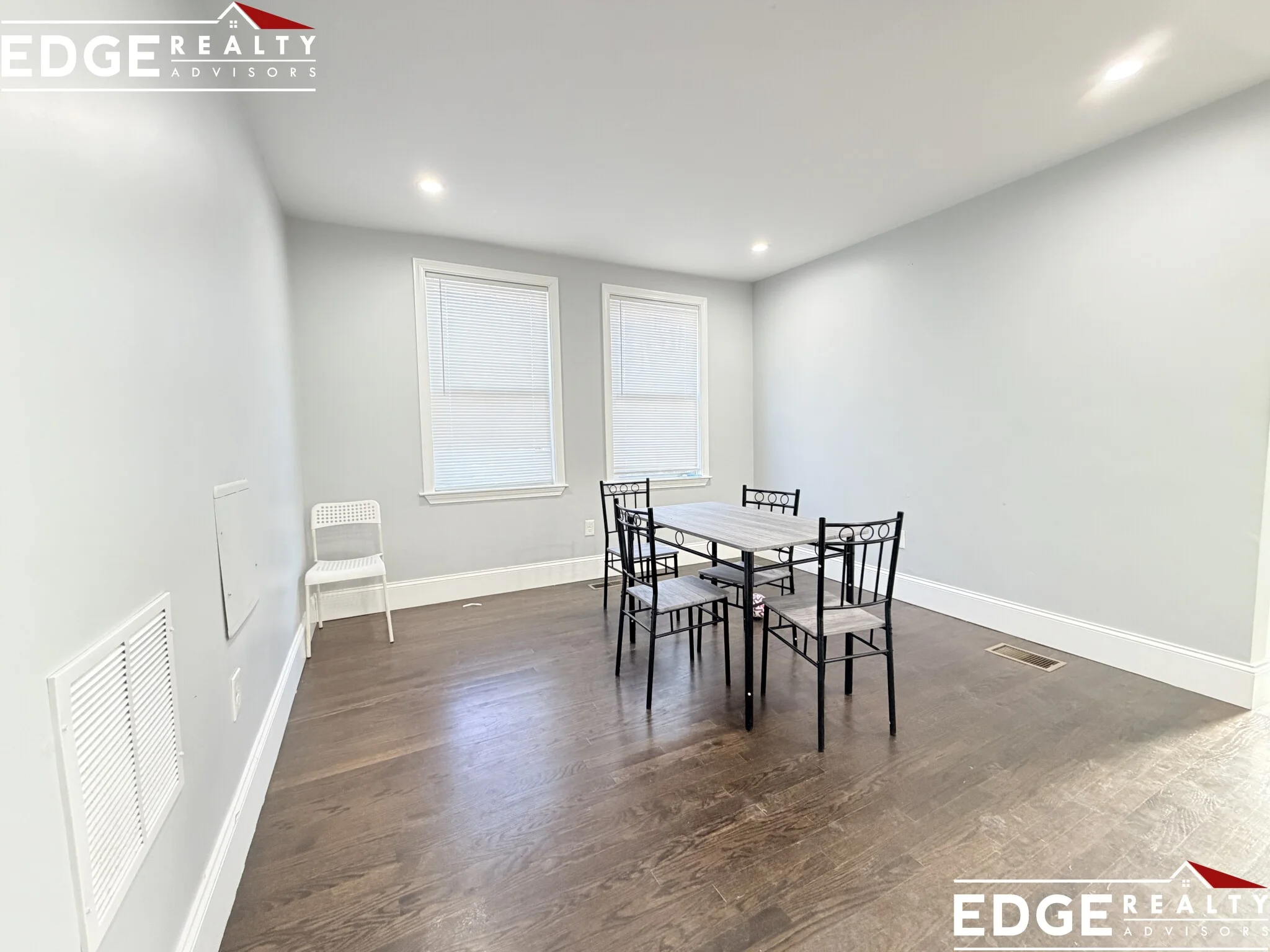 4 bed, 3 bath apartment for rent at 28 Tremont St Unit 1, Brighton — photo 11 of 12