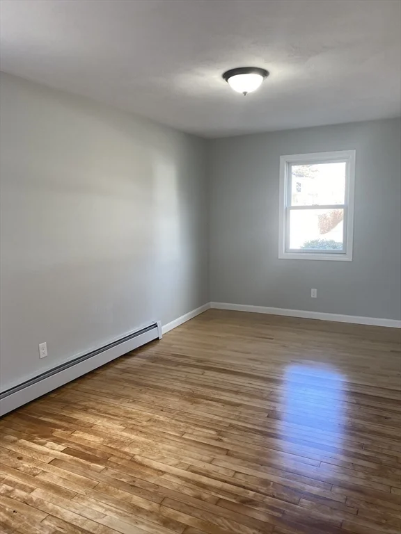 3 bed, 1 bath apartment for rent at 28 Villa Rd Unit 1, Shrewsbury — photo 5 of 14