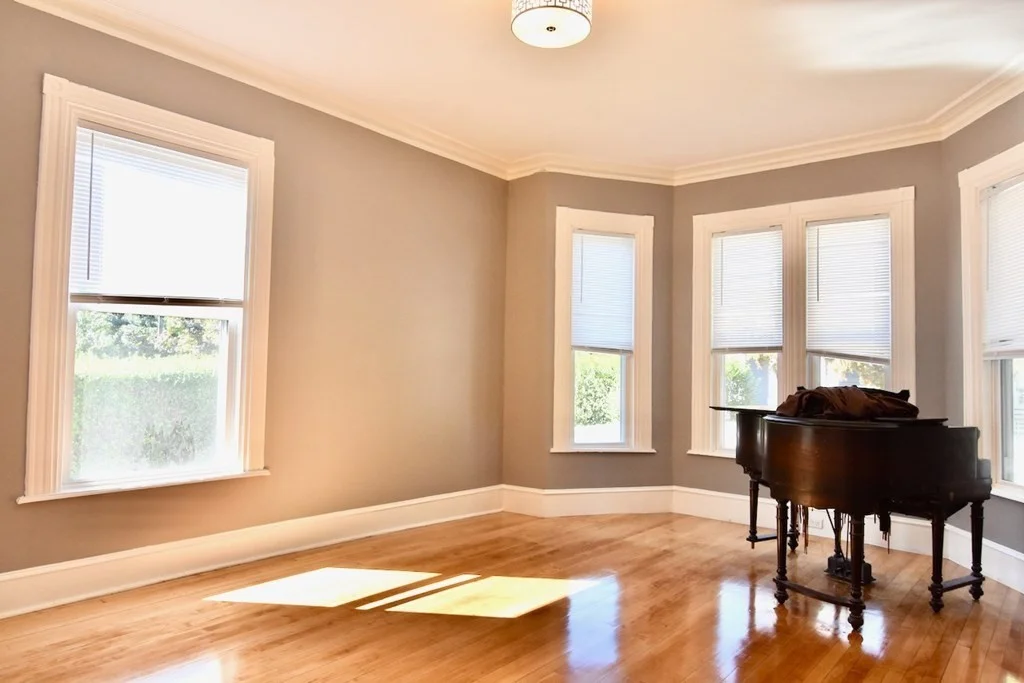 3 bed, 1 bath apartment for rent at 28 Virginia St Unit 1, Dorchester — photo 1 of 28