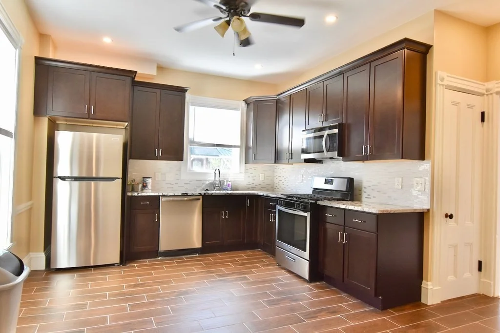 3 bed, 1 bath apartment for rent at 28 Virginia St Unit 1, Dorchester — photo 2 of 28