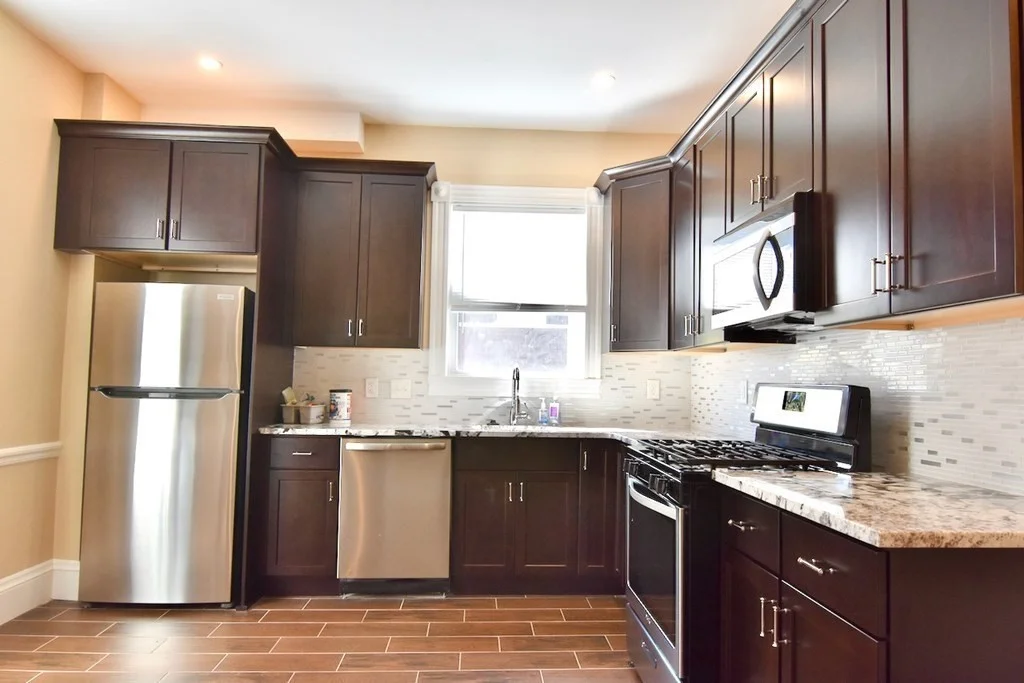 3 bed, 1 bath apartment for rent at 28 Virginia St Unit 1, Dorchester — photo 11 of 28