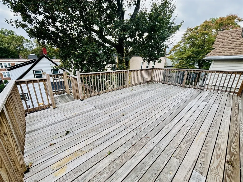 3 bed, 1 bath apartment for rent at 28 Wabon Unit 2, Roxbury — photo 3 of 11