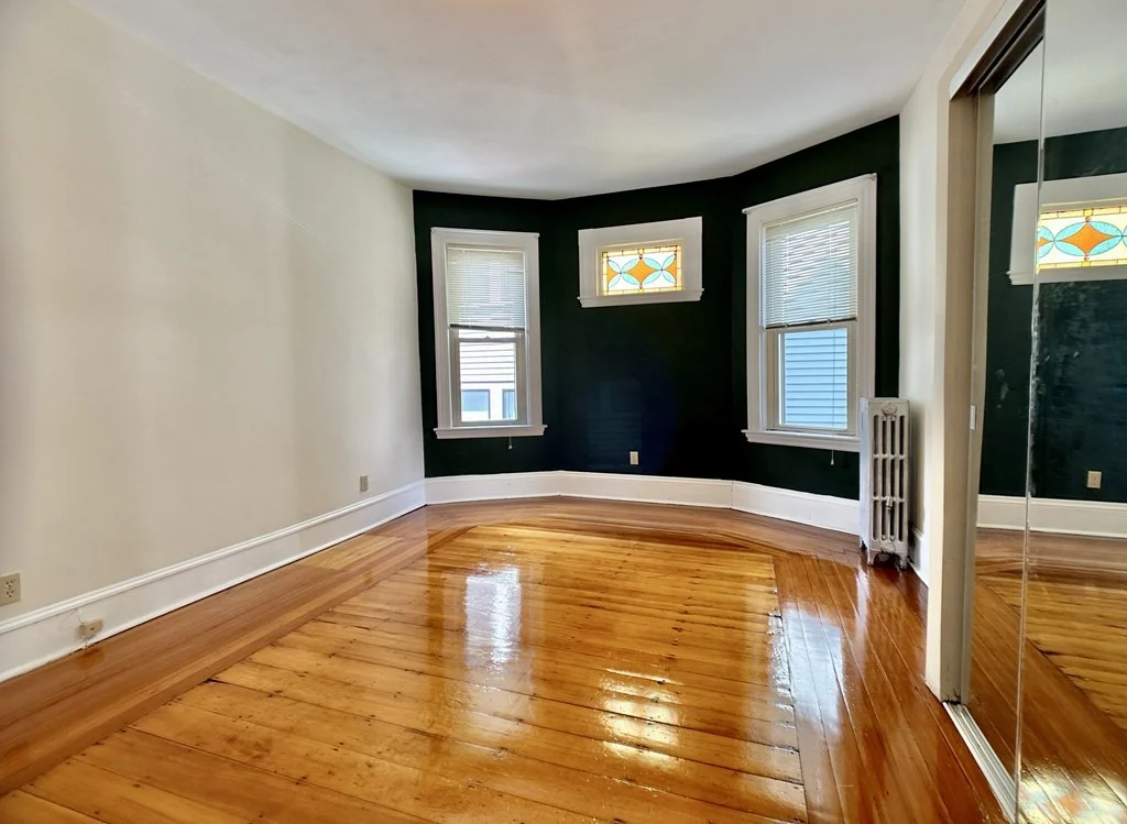 2 bed, 1 bath apartment for rent at 28 Weld Hill St Unit 1, Jamaica Plain — photo 7 of 14