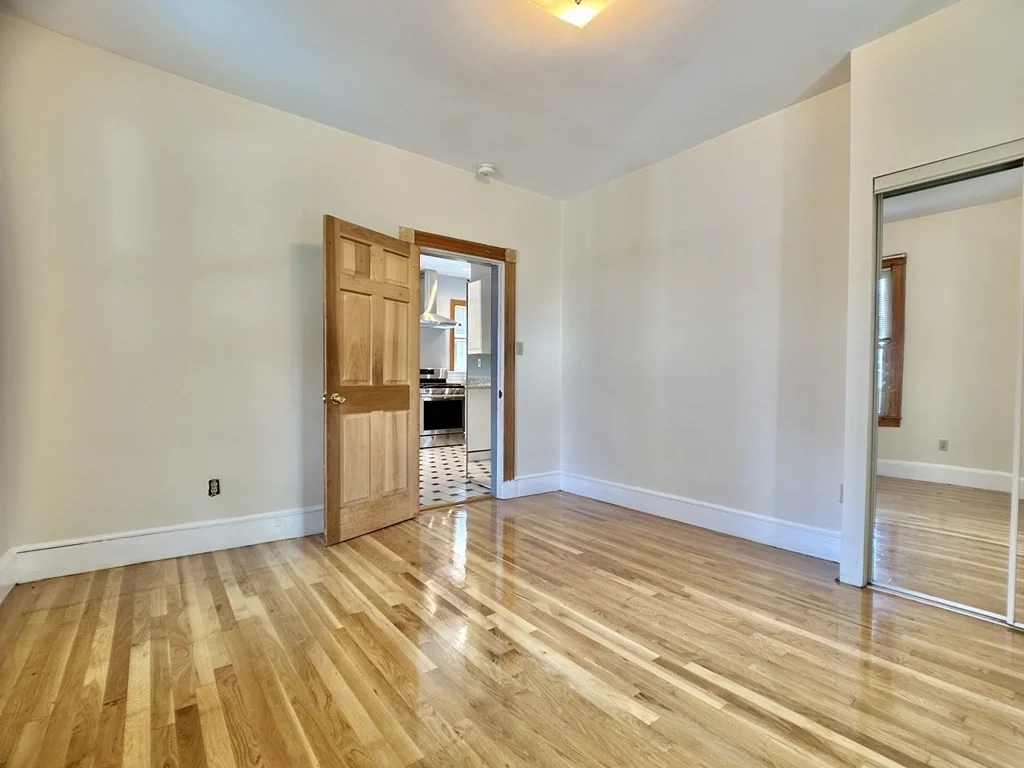 2 bed, 1 bath apartment for rent at 28 Weld Hill St Unit 1, Jamaica Plain — photo 5 of 14