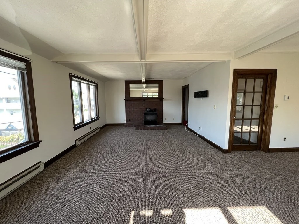4 bed, 2 bath apartment for rent at 28 Wellesley St Unit 2, Tufts University