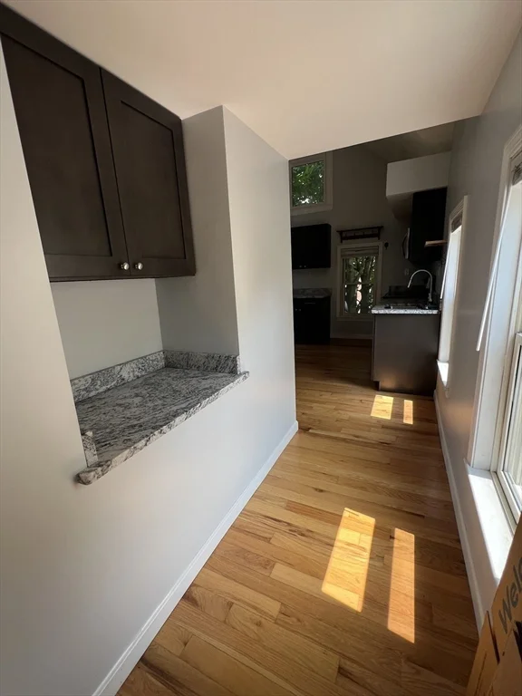 3 bed, 2 bath apartment for rent at 28 West Central Unit 2, Natick — photo 4 of 17