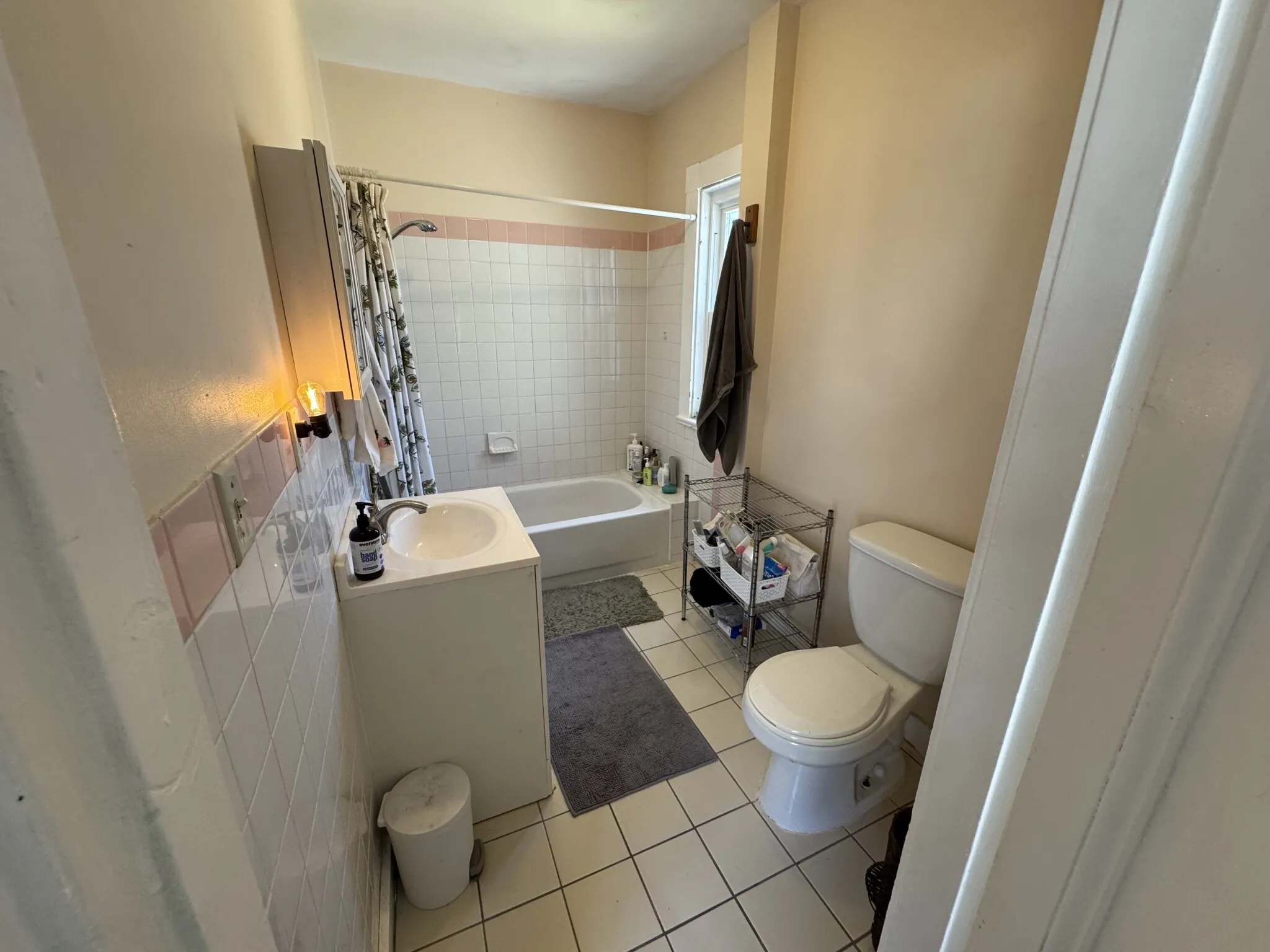 2 bed, 1 bath apartment for rent at 28 Westford St Unit 2, Lower Allston — photo 13 of 27