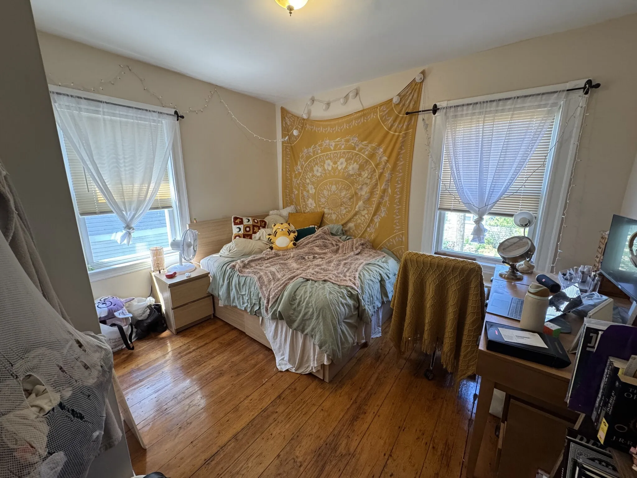 2 bed, 1 bath apartment for rent at 28 Westford St Unit 2, Lower Allston — photo 6 of 27