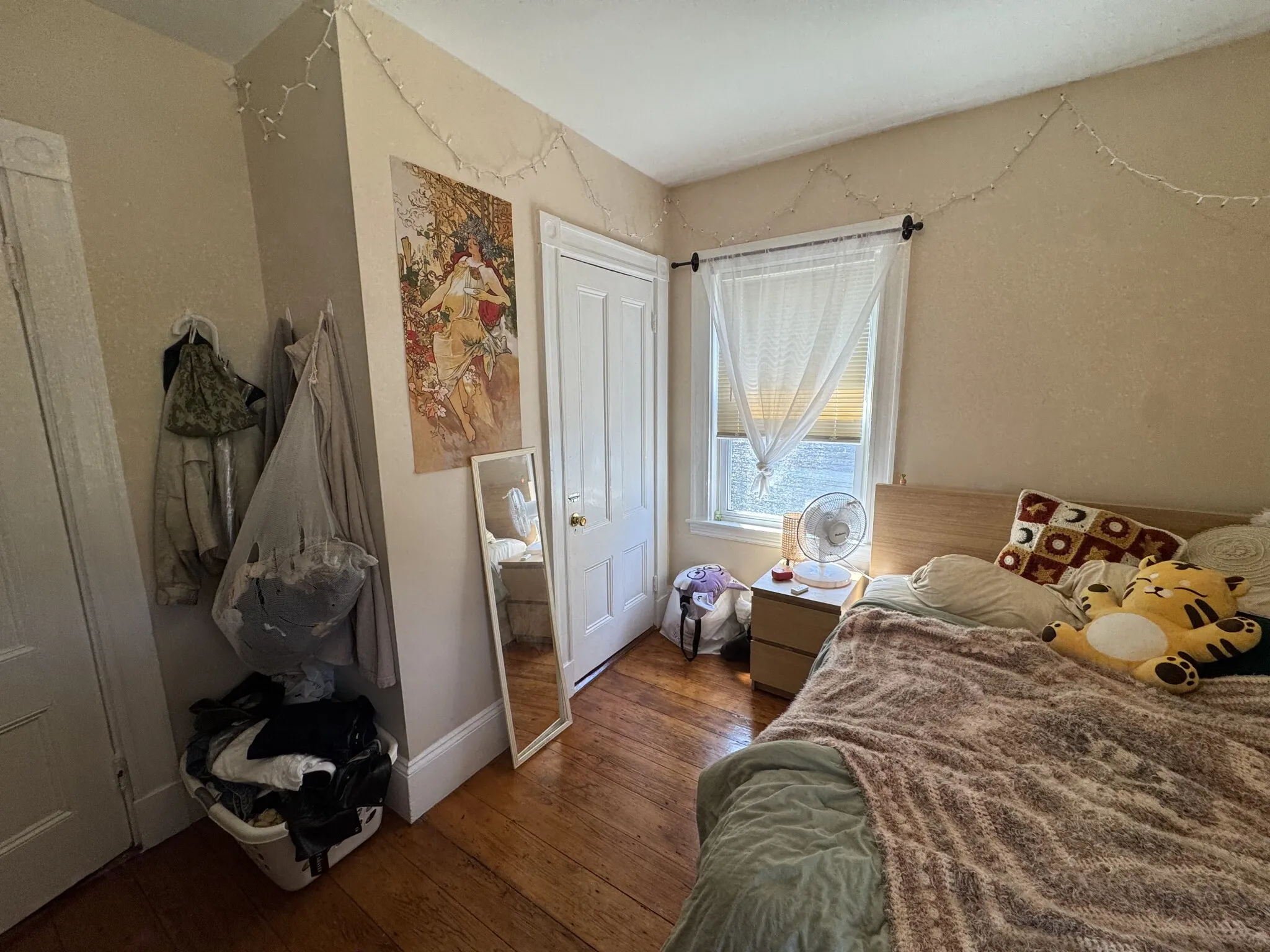 2 bed, 1 bath apartment for rent at 28 Westford St Unit 2, Lower Allston — photo 8 of 27