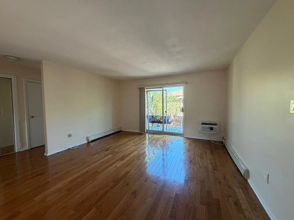 1 bed, 1 bath apartment for rent at 28 Westgate Rd Unit 5, West Roxbury — photo 7 of 19