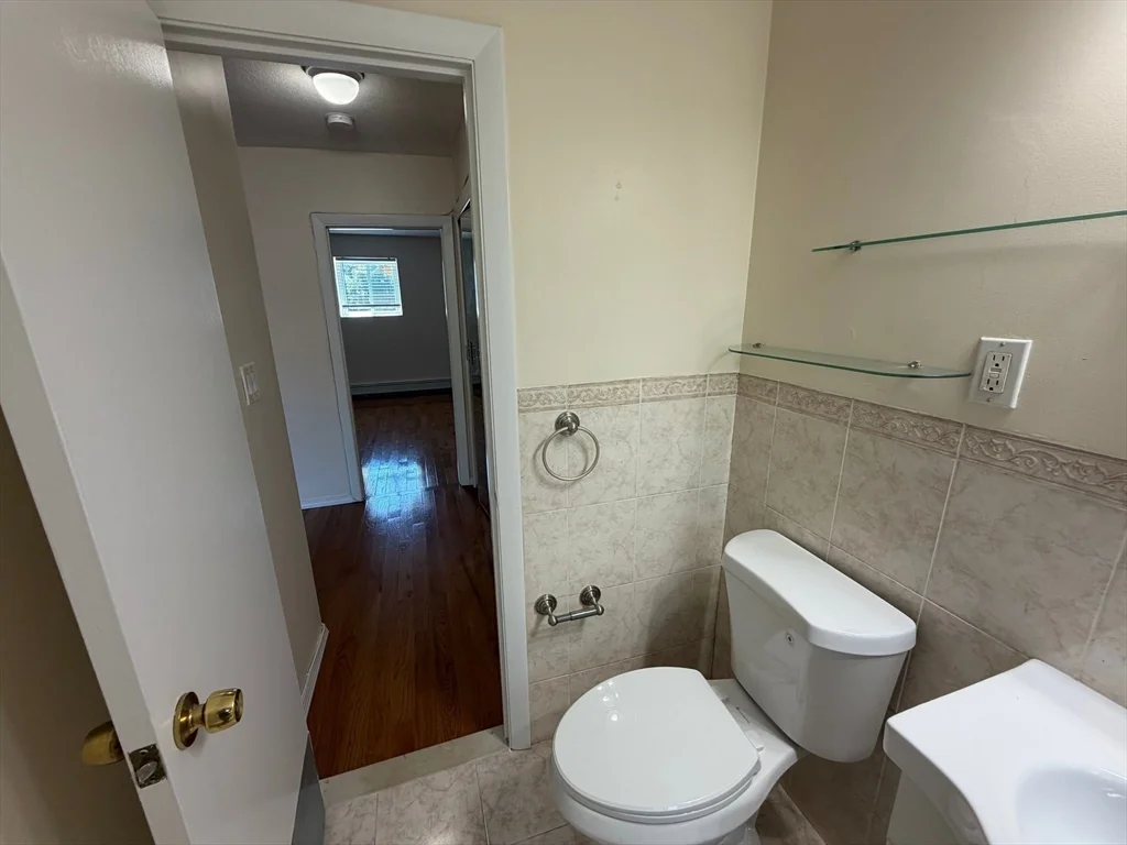 1 bed, 1 bath apartment for rent at 28 Westgate Rd Unit 5, West Roxbury — photo 17 of 19