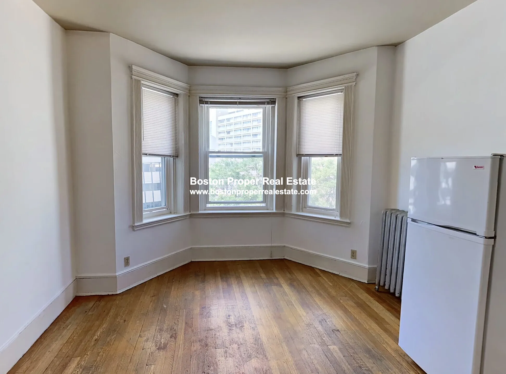 Studio bed, 1 bath apartment for rent at 28 Westland Ave Unit 19, Fenway — photo 1 of 8