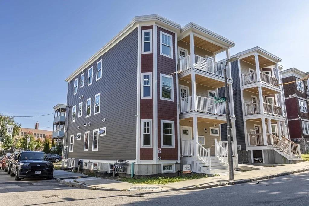 3 bed, 2 bath apartment for rent at 28 Wildwood St Unit 2, Dorchester — photo 31 of 32