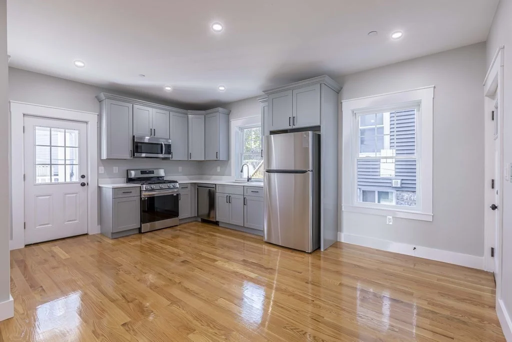 1 bed, 1 bath apartment for rent at 28 Wildwood St Unit 4, Dorchester — photo 8 of 17