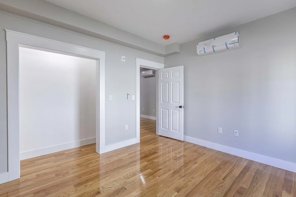 1 bed, 1 bath apartment for rent at 28 Wildwood St Unit 4, Dorchester — photo 12 of 17