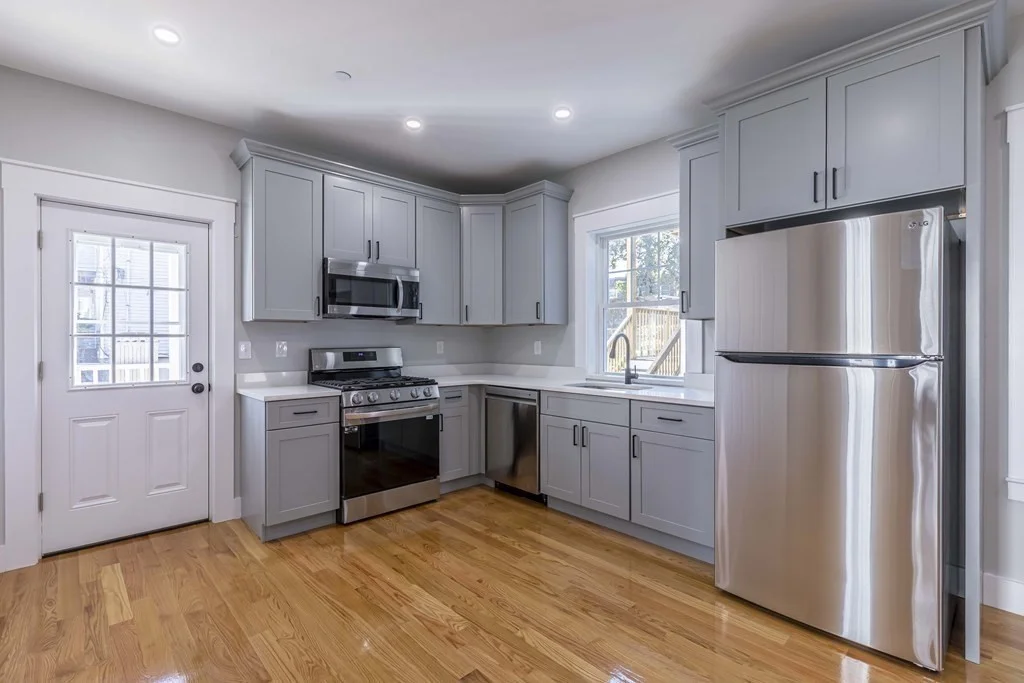 1 bed, 1 bath apartment for rent at 28 Wildwood St Unit 4, Dorchester — photo 2 of 17