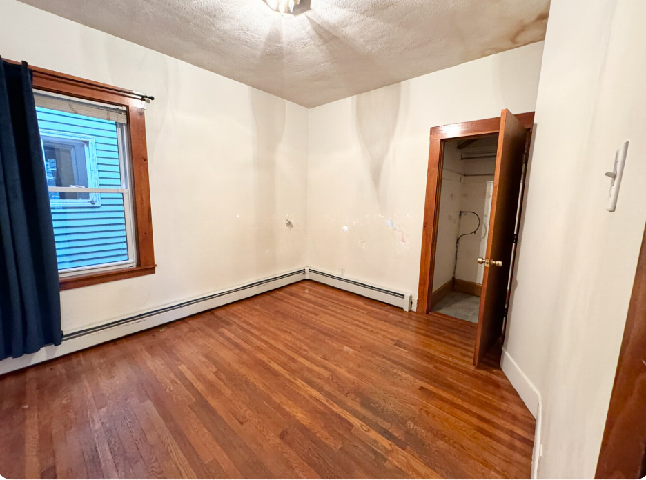 2 bed, 1 bath apartment for rent at 28 Willow St Unit 2, Wellington-Harrington — photo 9 of 12
