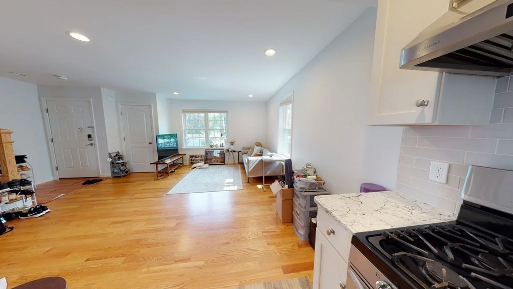 3 bed, 2 bath apartment for rent at 28 Woodruff Ave Unit 28, Wellington — photo 2 of 25