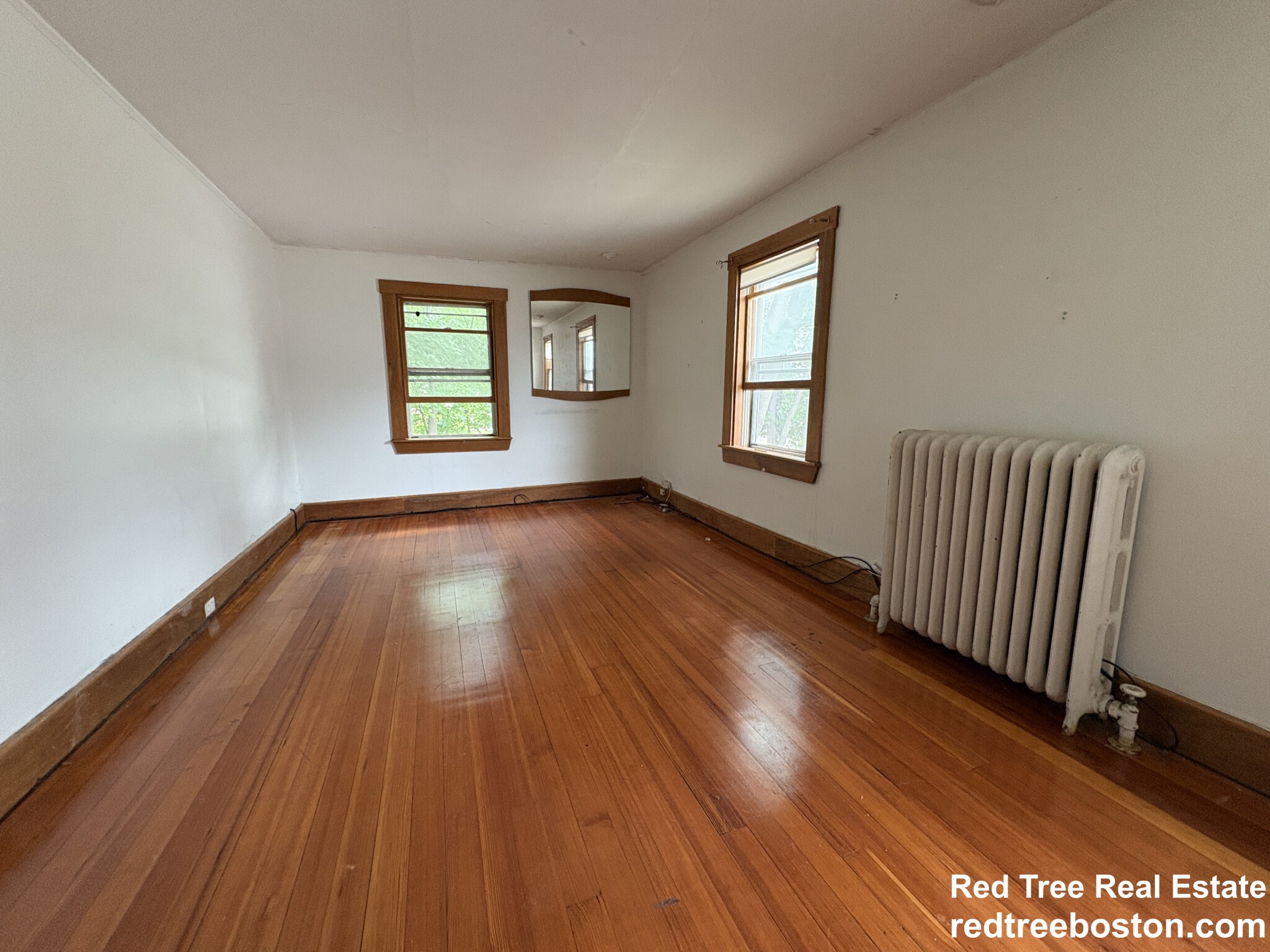 3 bed, 2 bath apartment for rent at 28 Woodward St Unit 2, Newton Highlands — photo 11 of 20