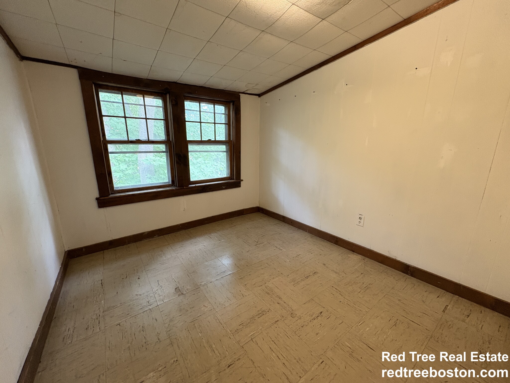 3 bed, 2 bath apartment for rent at 28 Woodward St Unit 2, Newton Highlands — photo 15 of 20