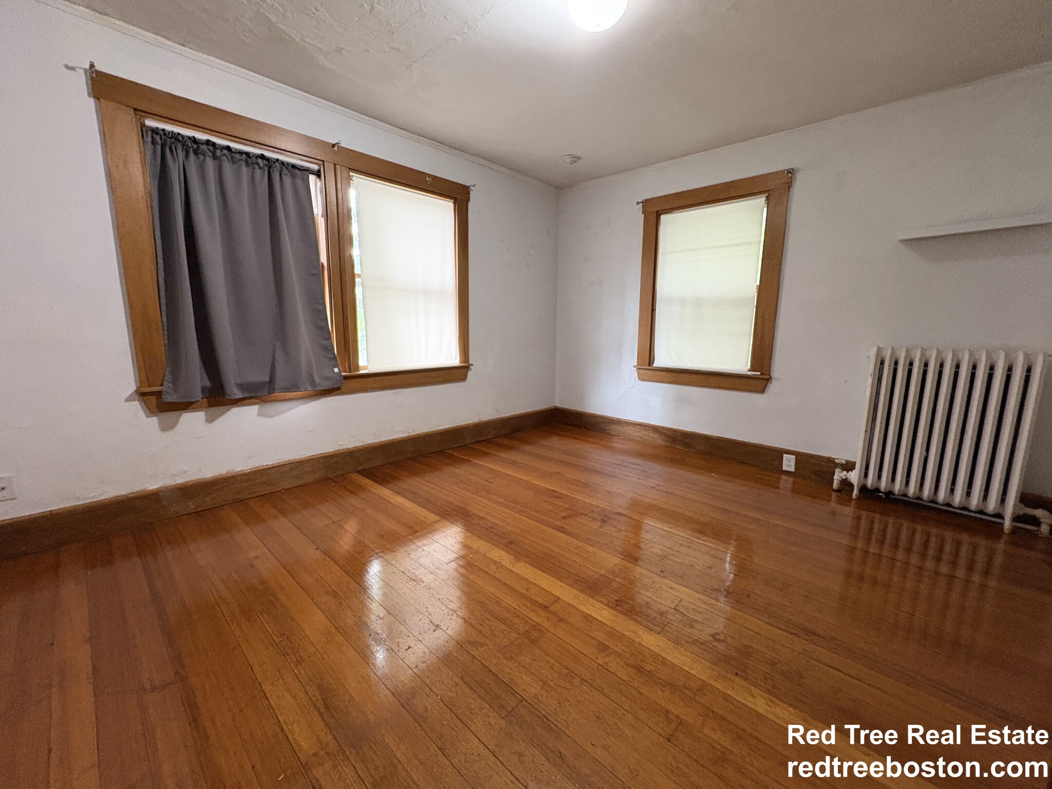 3 bed, 2 bath apartment for rent at 28 Woodward St Unit 2, Newton Highlands — photo 7 of 20