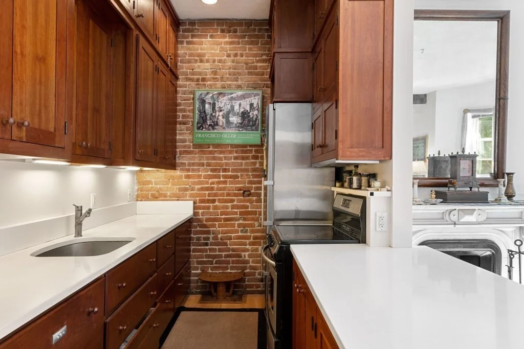 1 bed, 1 bath apartment for rent at 28 Worcester Sq Unit Unit 3, South End — photo 11 of 20