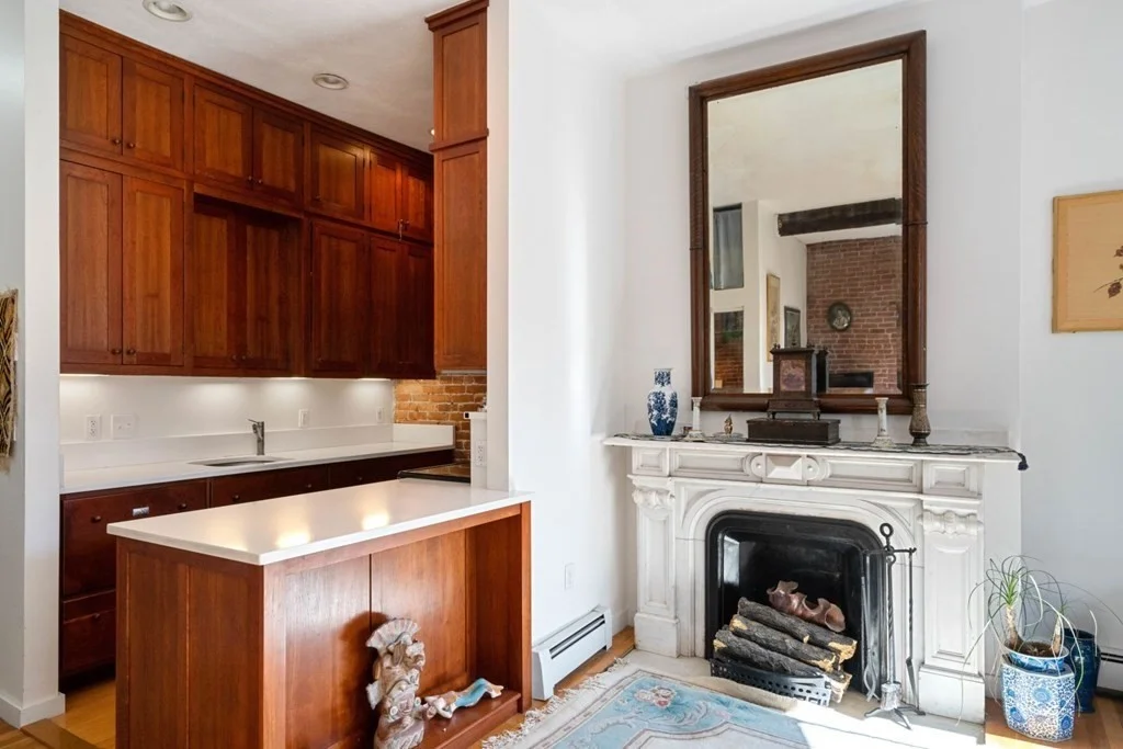 1 bed, 1 bath apartment for rent at 28 Worcester Sq Unit Unit 3, South End — photo 7 of 20