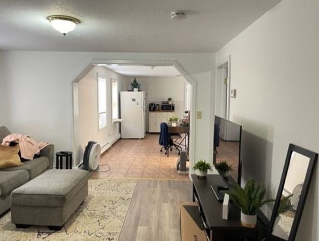 3 bed, 1 bath apartment for rent at 28 Wyman St Unit 2, Stoughton — photo 4 of 10