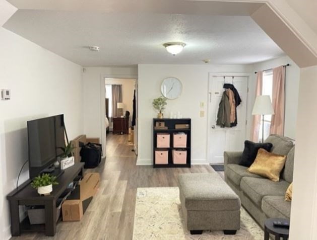 3 bed, 1 bath apartment for rent at 28 Wyman St Unit 2, Stoughton — photo 1 of 10