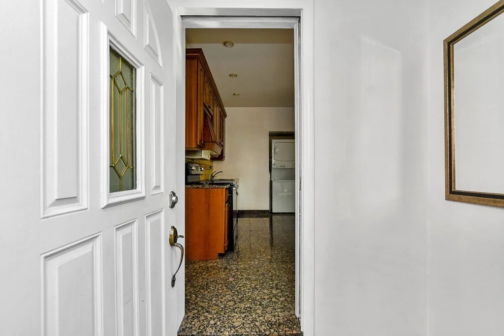 2 bed, 1 bath apartment for rent at 28 Wyoming Ave Unit 2, Malden — photo 34 of 39
