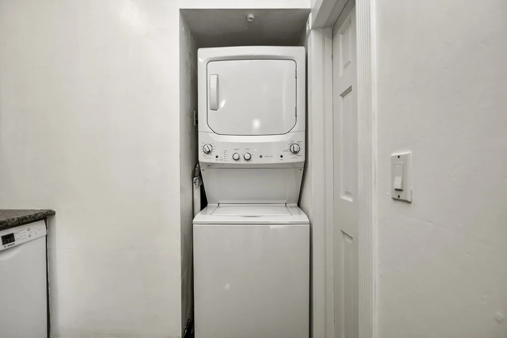 2 bed, 1 bath apartment for rent at 28 Wyoming Ave Unit 2, Malden — photo 10 of 39