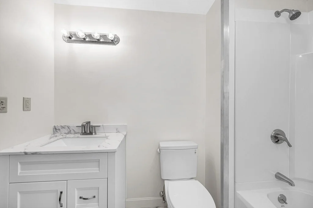 2 bed, 1 bath apartment for rent at 280 Apache Way Unit 280, Tewksbury — photo 21 of 29
