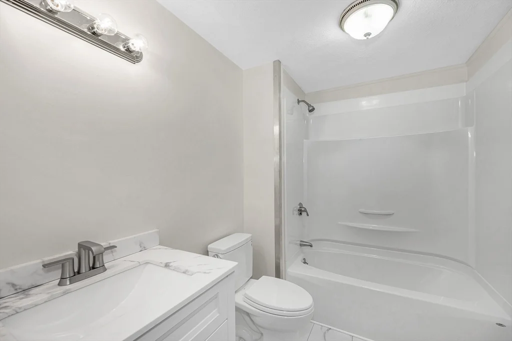 2 bed, 1 bath apartment for rent at 280 Apache Way Unit 280, Tewksbury — photo 20 of 29