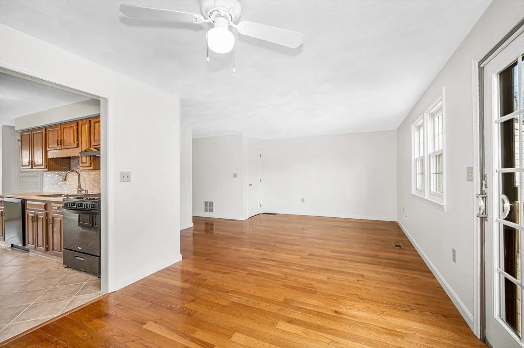 2 bed, 1 bath apartment for rent at 280 Apache Way Unit 280, Tewksbury — photo 12 of 29