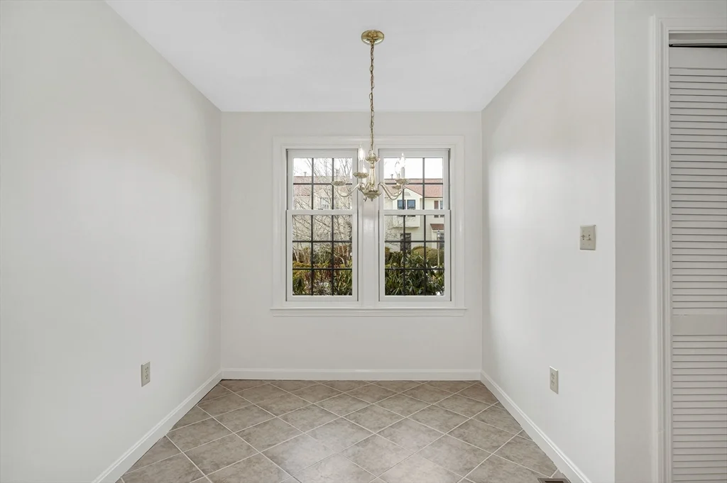 2 bed, 1 bath apartment for rent at 280 Apache Way Unit 280, Tewksbury — photo 6 of 29
