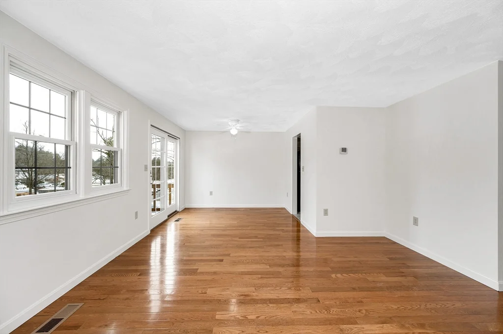 2 bed, 1 bath apartment for rent at 280 Apache Way Unit 280, Tewksbury — photo 15 of 29
