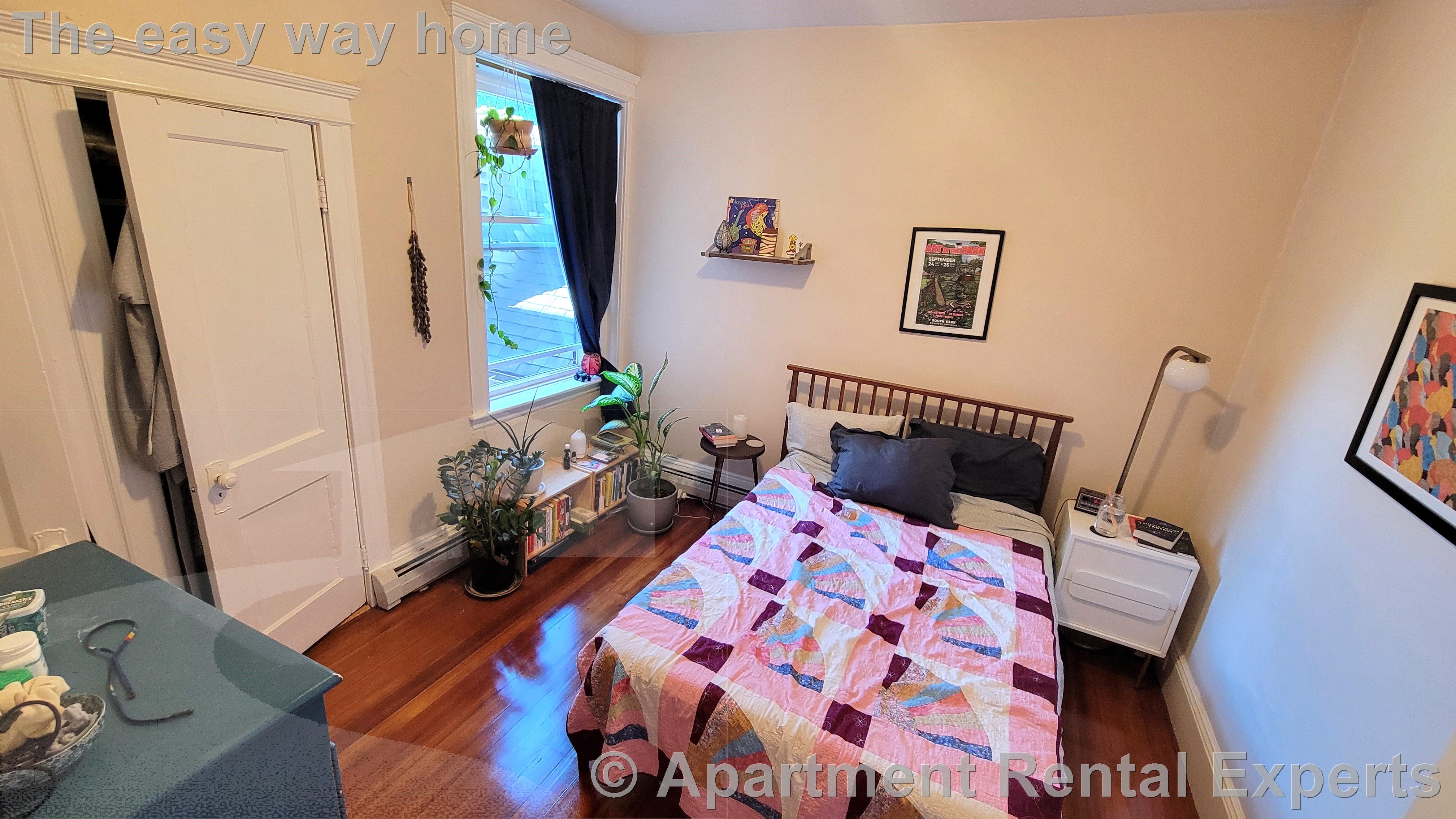3 bed, 1 bath apartment for rent at 280 Brookline St Unit 3R, Cambridgeport — photo 3 of 7