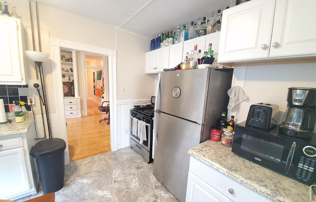 3 bed, 1 bath apartment for rent at 280 Brookline St Unit 3RR, Cambridgeport — photo 6 of 17
