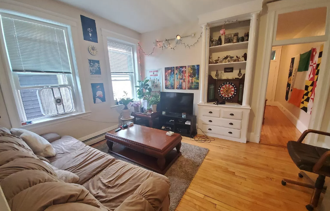 3 bed, 1 bath apartment for rent at 280 Brookline St Unit 3RR, Cambridgeport — photo 1 of 17