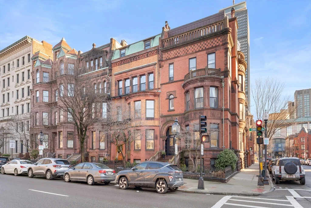 1 bed, 1 bath apartment for rent at 280 Commonwealth Ave Unit 304, Back Bay — photo 24 of 27